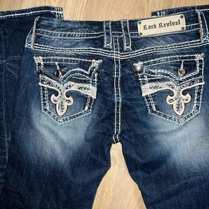 Rock Revival Avery Easy Capri Size 27